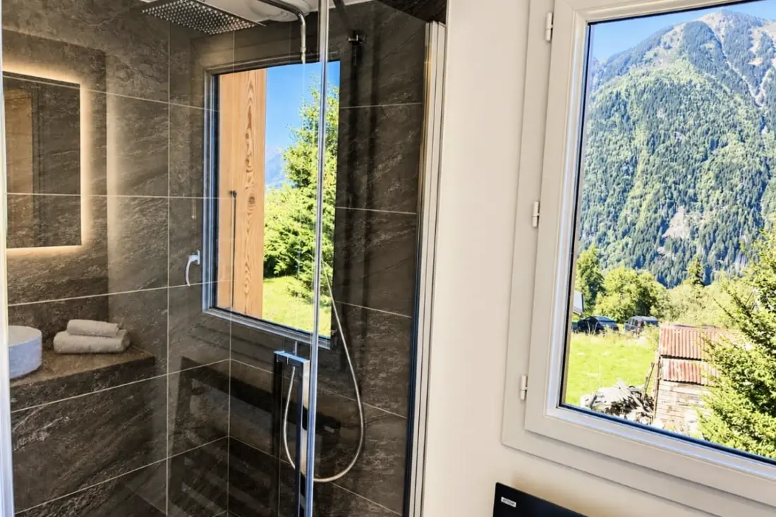 Modern faház Chamonix kerttel