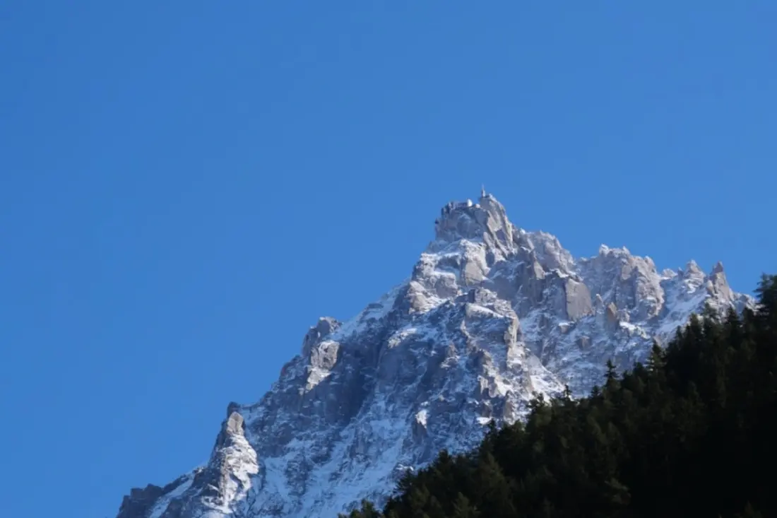 Modern faház Chamonix kerttel
