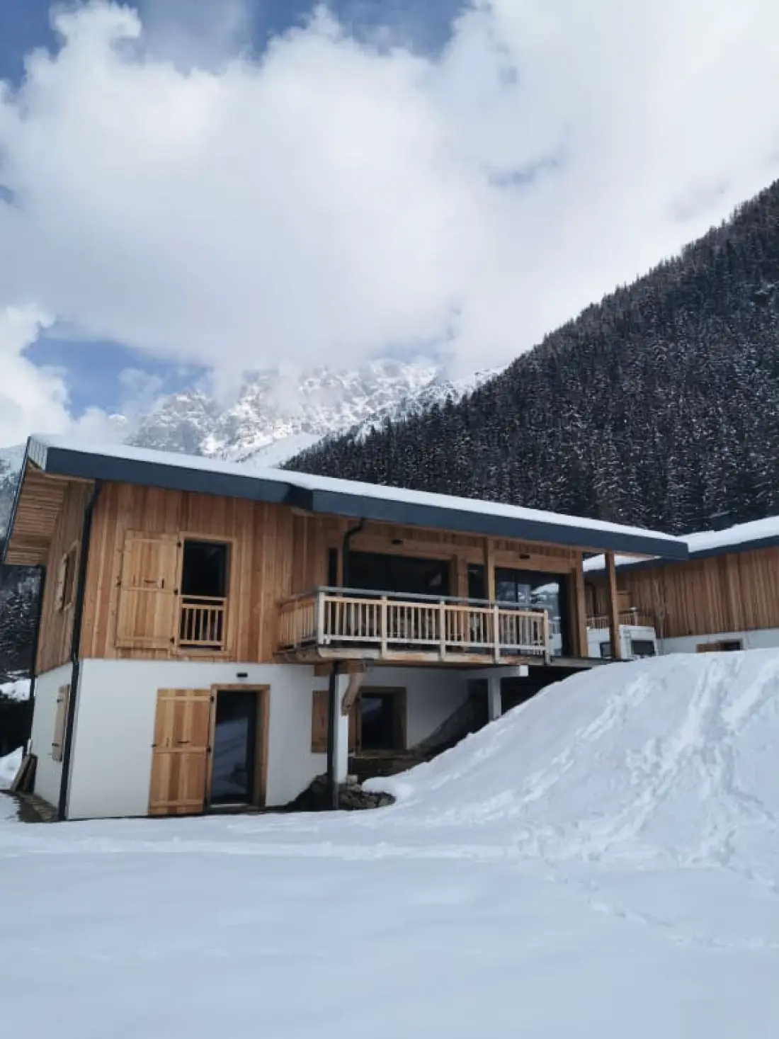 Modern faház Chamonix kerttel