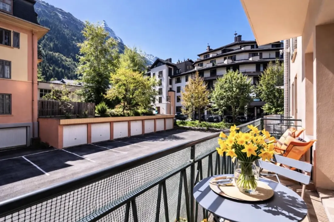 Warm Harbour in Chamonix with Balcony