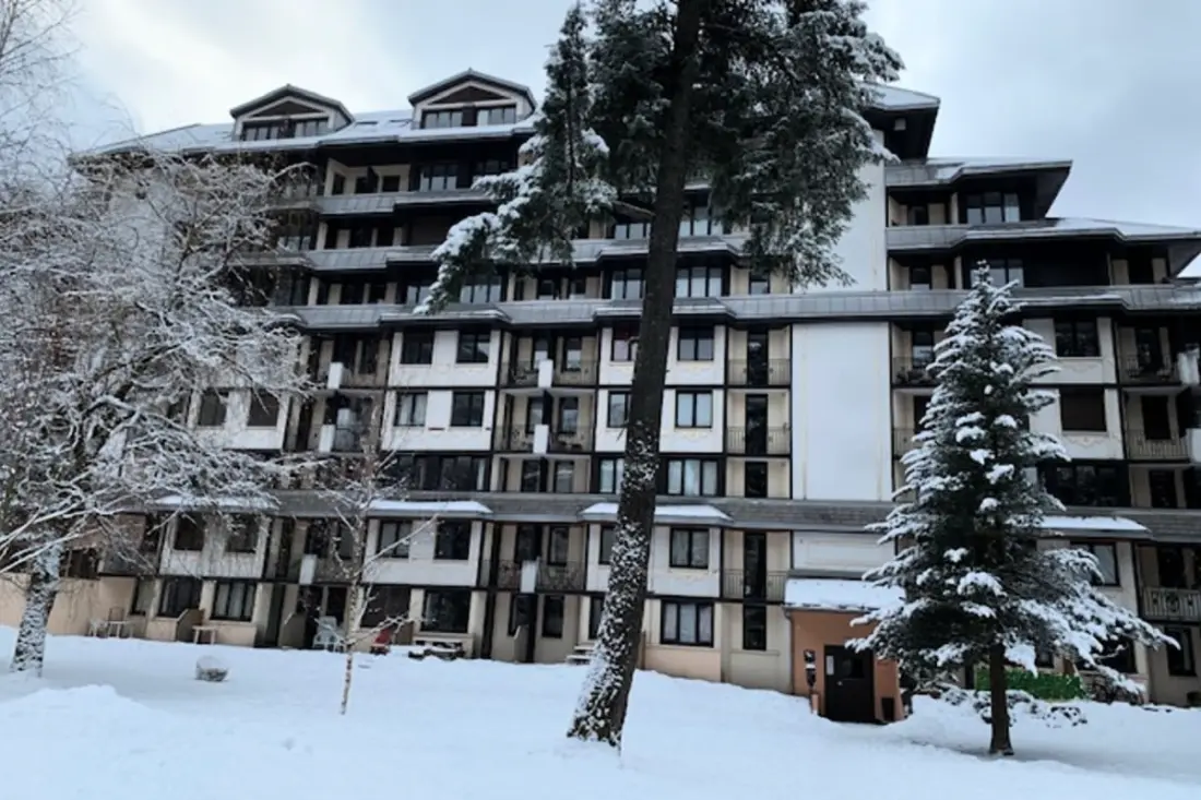 Szép apt parkolóval és Mont Blanc megtekintésével