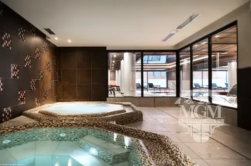 Le Cristal de Jade Residence MGM Hotels & Residences