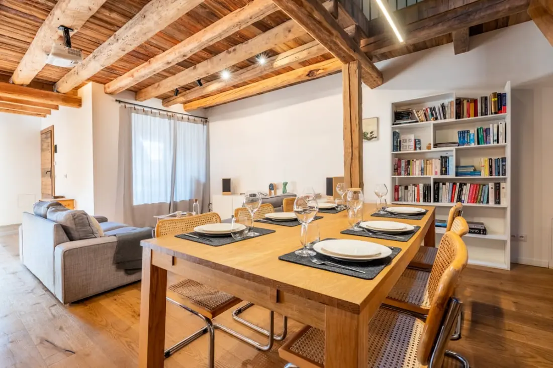 Loft kilátással a Mont Blanc-ra és a Bossons-gleccserre