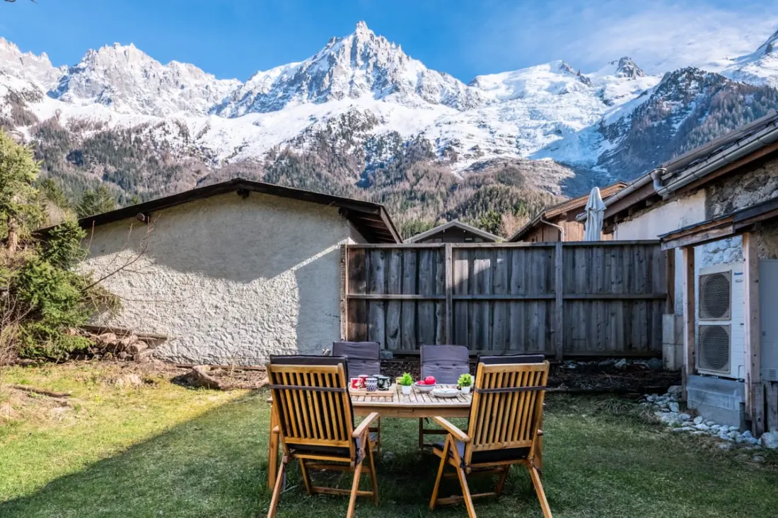 Loft kilátással a Mont Blanc-ra és a Bossons-gleccserre