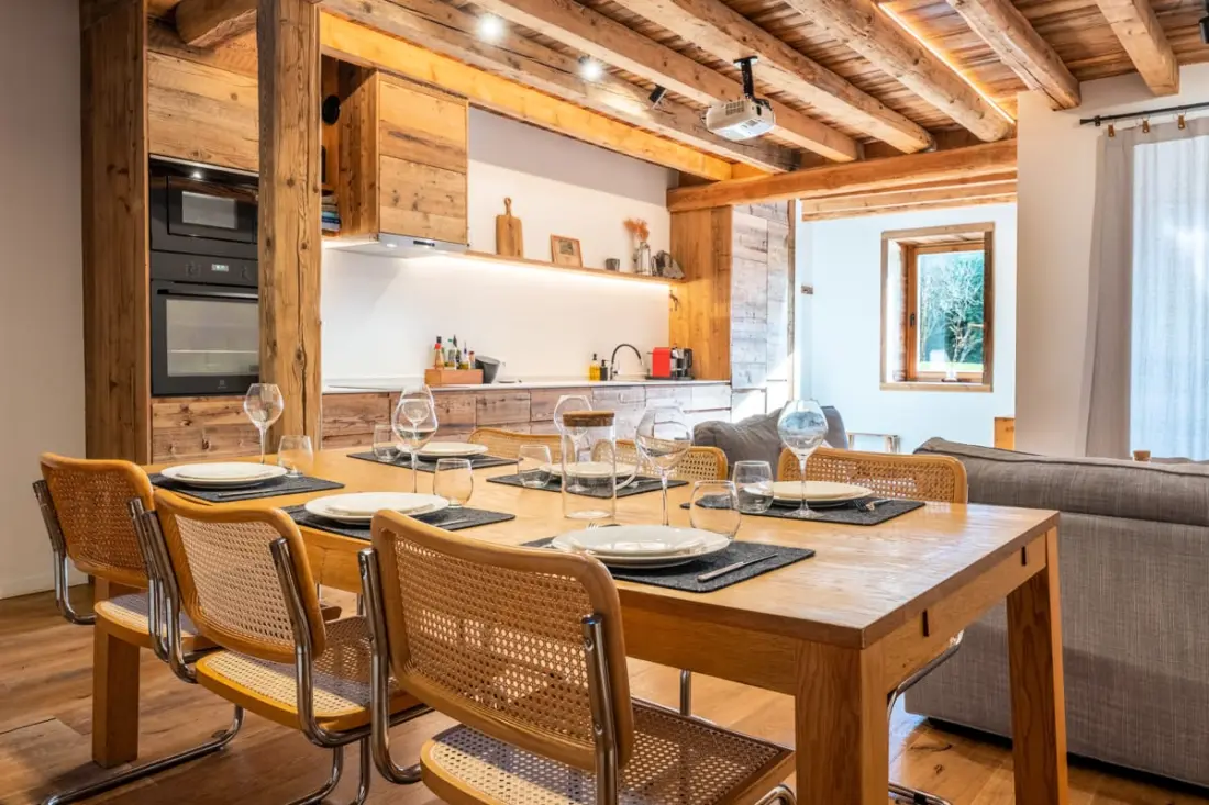 Loft kilátással a Mont Blanc-ra és a Bossons-gleccserre