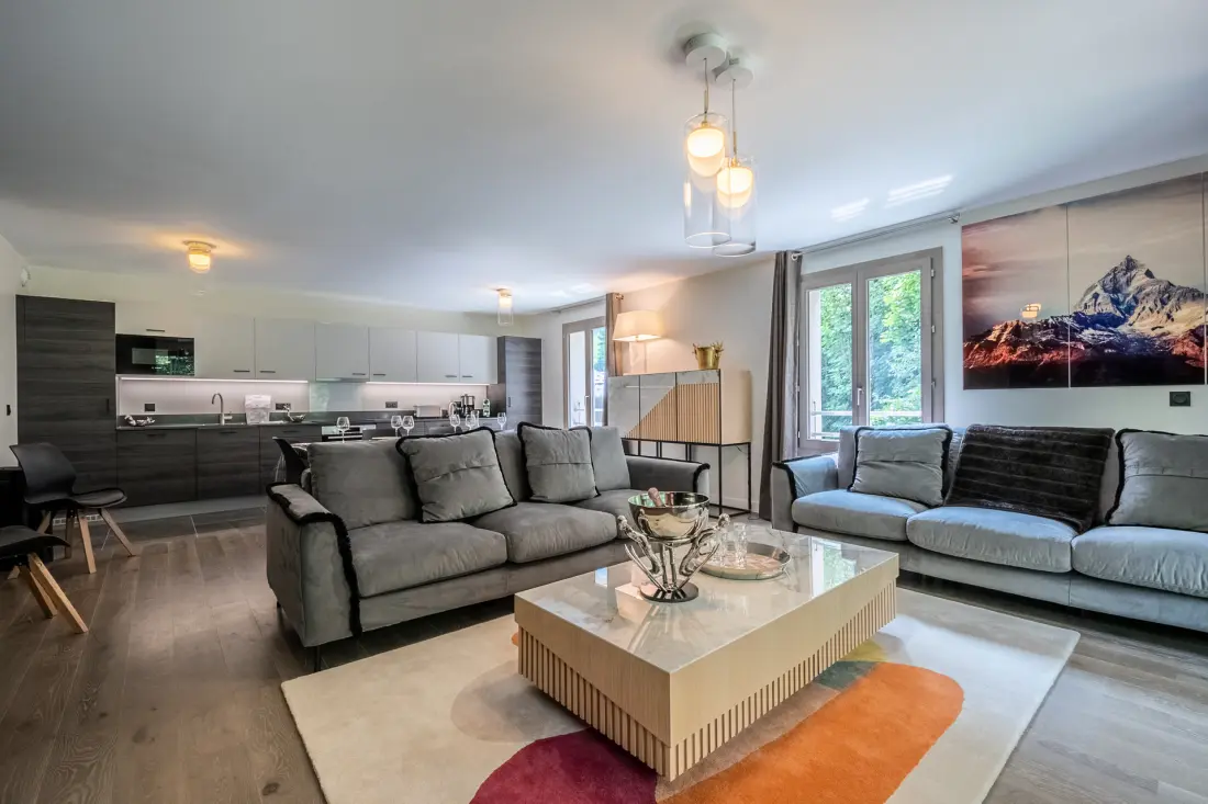 White Pearl Residence