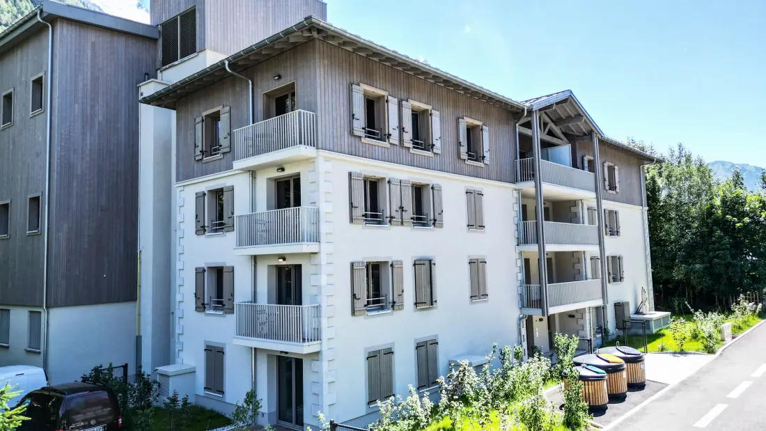 White Pearl Residence