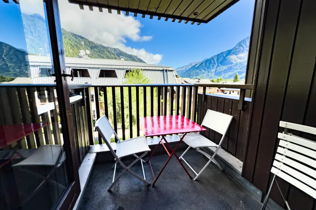 Maradj Chamonix szívében, Les Pistes közelében