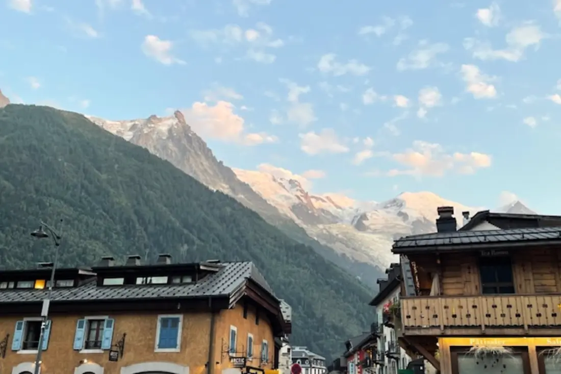 Maradj Chamonix szívében, Les Pistes közelében