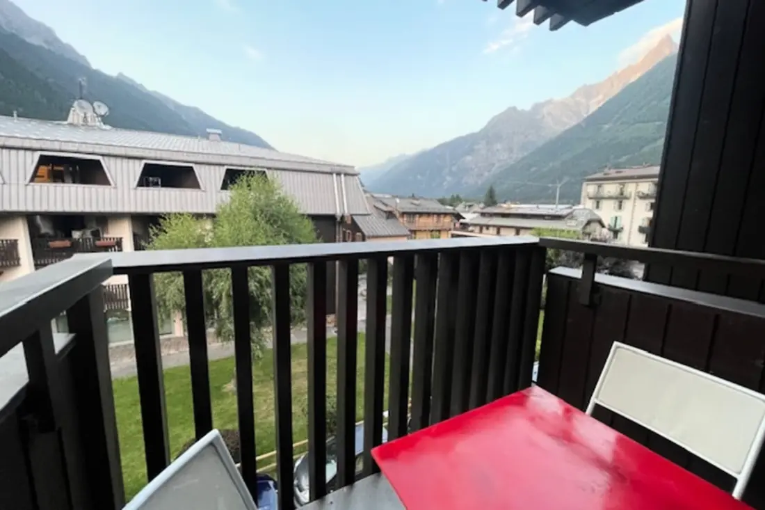 Maradj Chamonix szívében, Les Pistes közelében