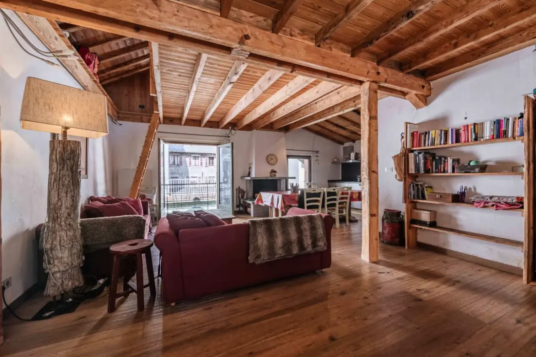 Loft Hyper Centre Pieton 1 Csillagok★ hegyi és folyónézet