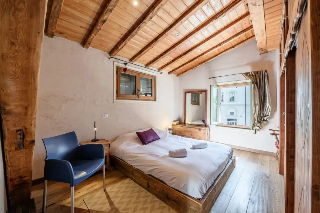 Loft Hyper Centre Pieton 1 Csillagok★ hegyi és folyónézet