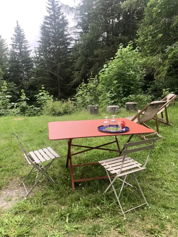 A paradicsom kis érme a természet szívében