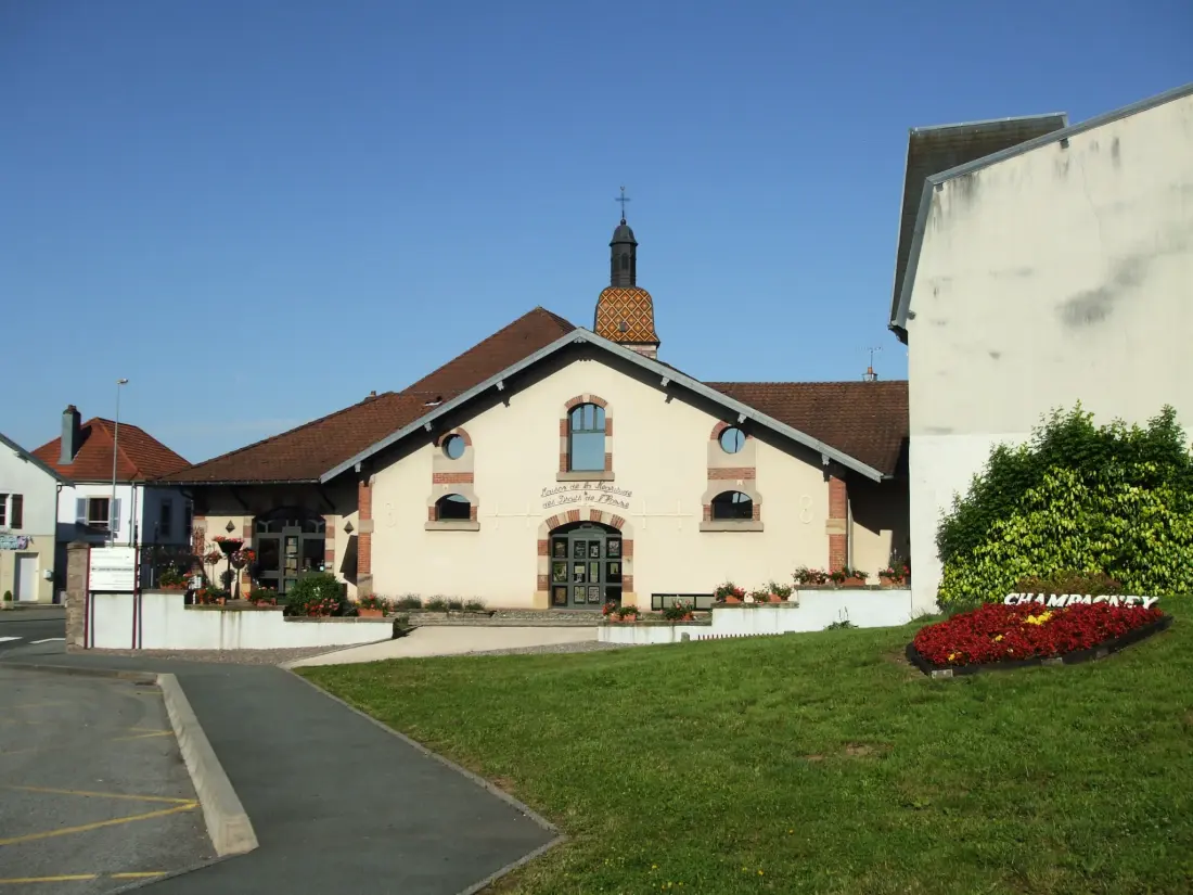 Camping Les Ballastières 3 Stars★★★