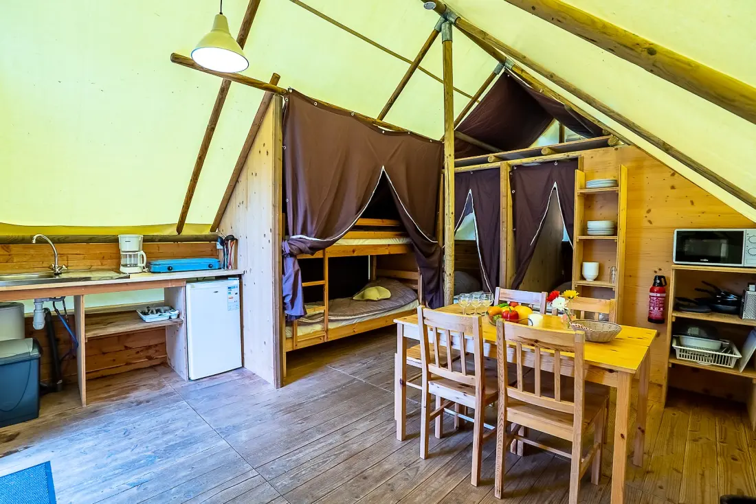 Camping Les Ballastières 3 Stars★★★