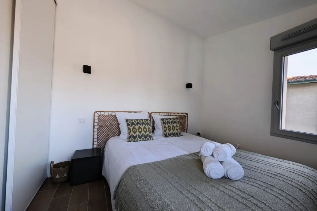 Le Lac Bleu Residence, Private Beach Lake Paladru