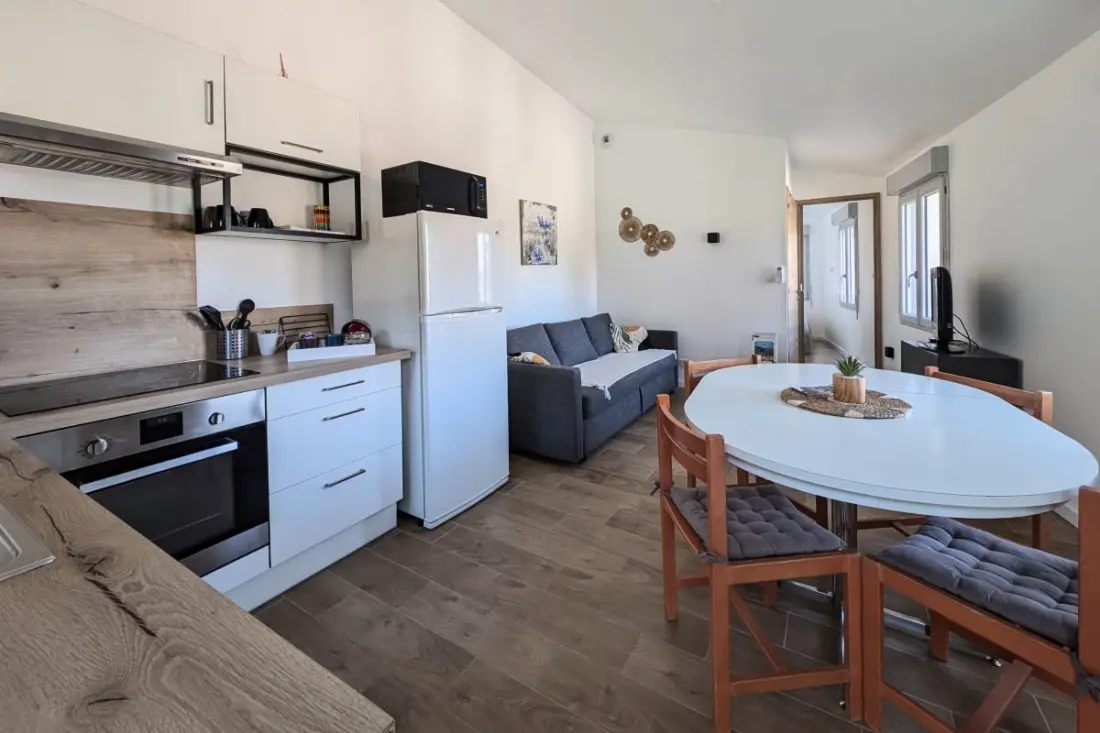 Le Lac Bleu Residence, Private Beach Lake Paladru