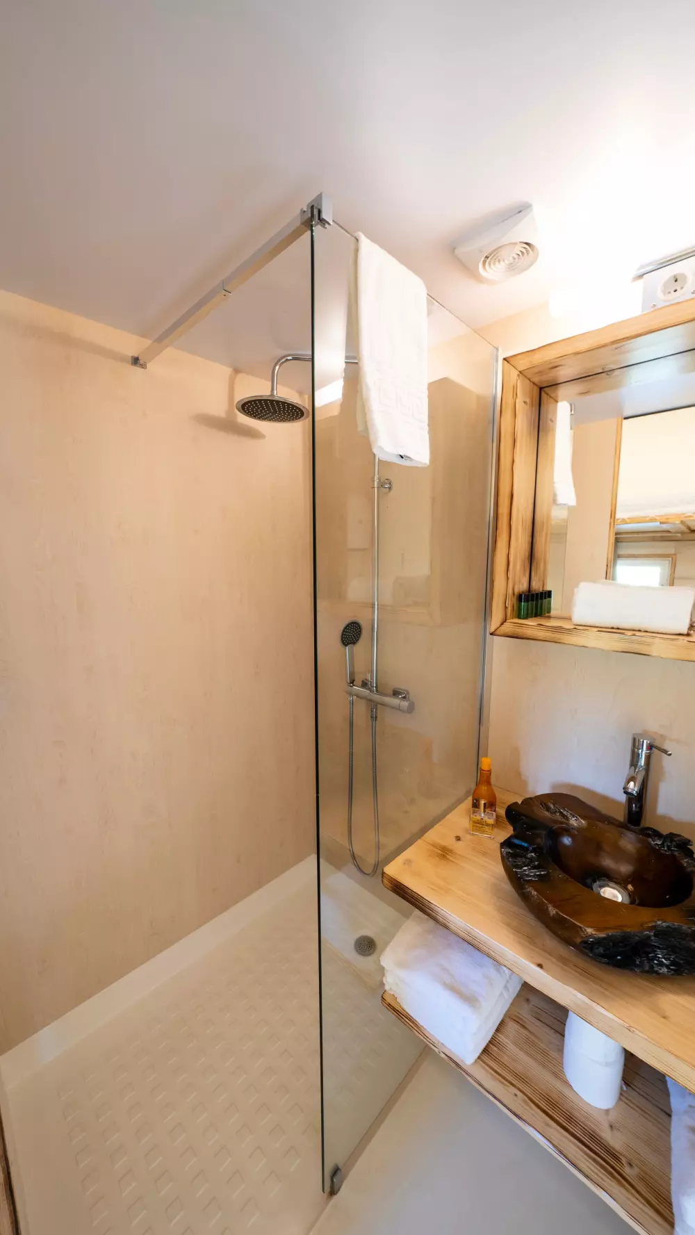 Village Toue des Demoiselles