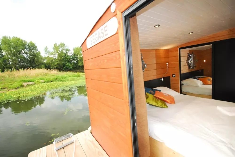 Village Toue des Demoiselles