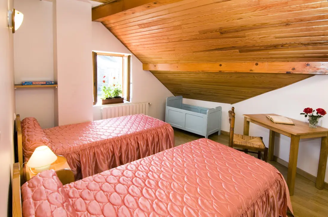 Gîte de France Gîtes de France 4/6 Personen in Chasseradès 3 Ähren