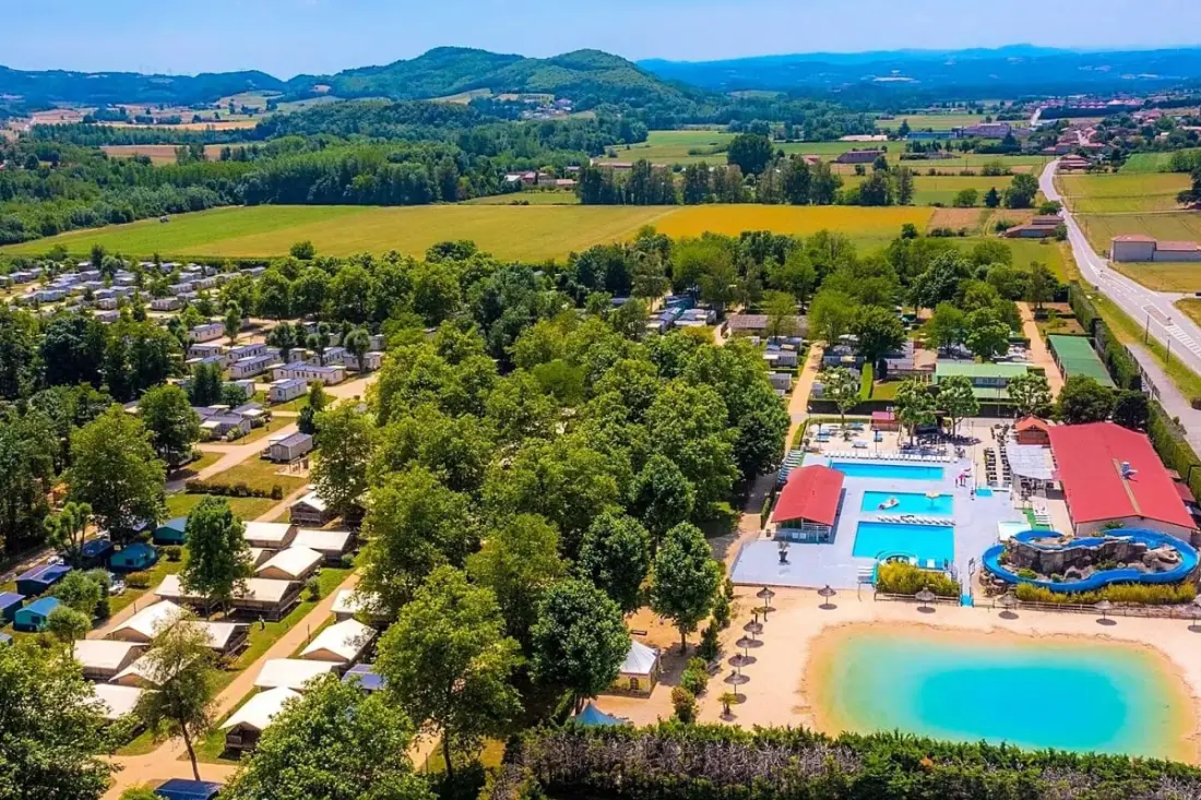 Residence Mobilhome - Camping 4 1 Gwiazdy★ - Châteauneuf- de- galaure