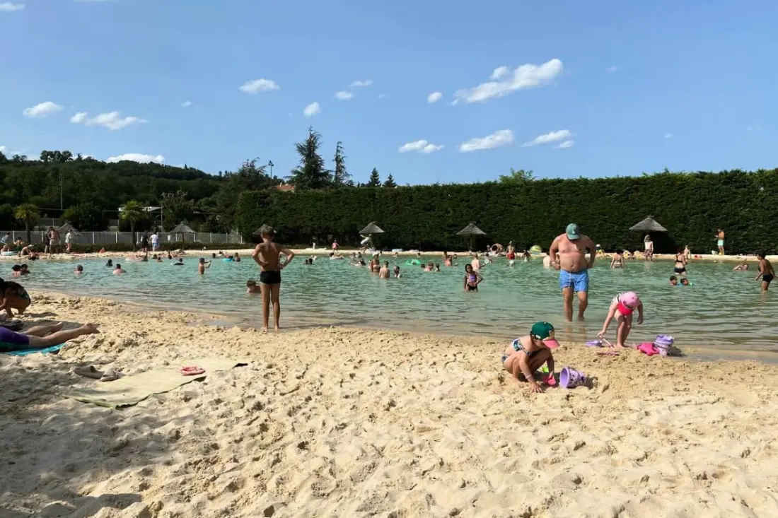Residence Mobilhome - Camping 4 1 Gwiazdy★ - Châteauneuf- de- galaure