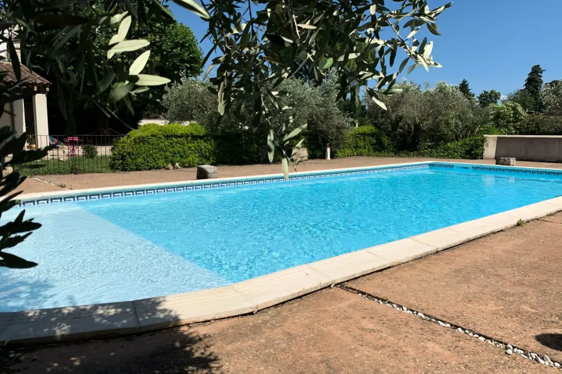 Gyönyörű Provençal Mas with pool