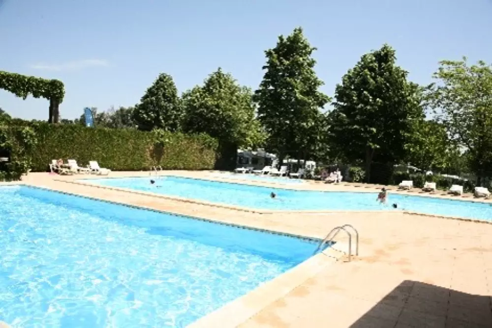 Camping Le Ranch des Volcans 4 étoiles★★★★