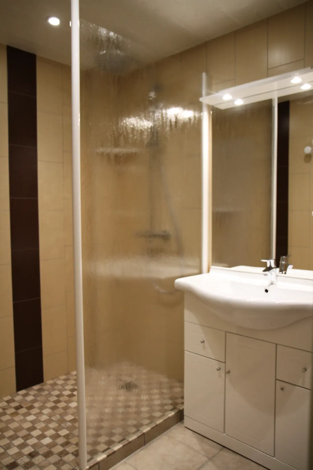 Apartman 7 fő. 21 Csillagok★ osztályú faházban