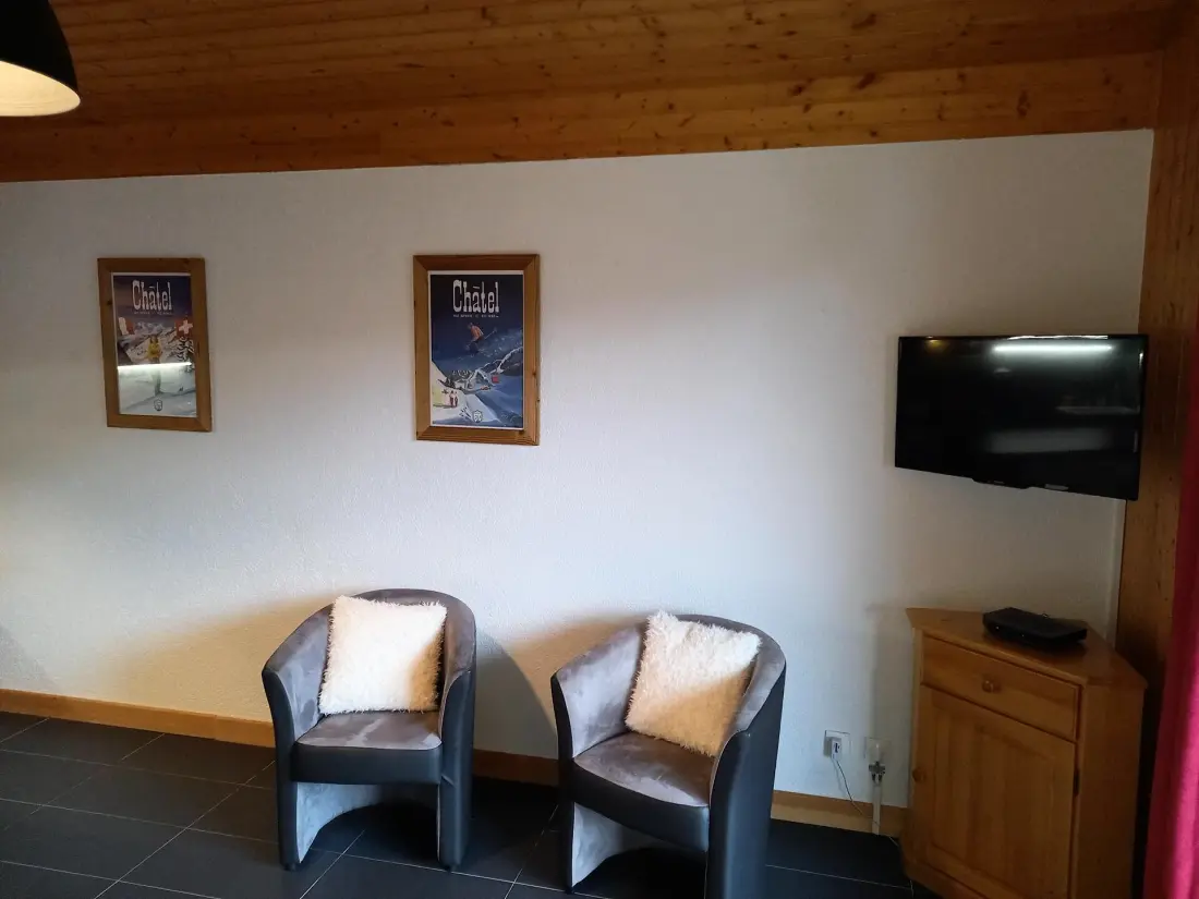 Residence 3 PIES 6 PERSONALI