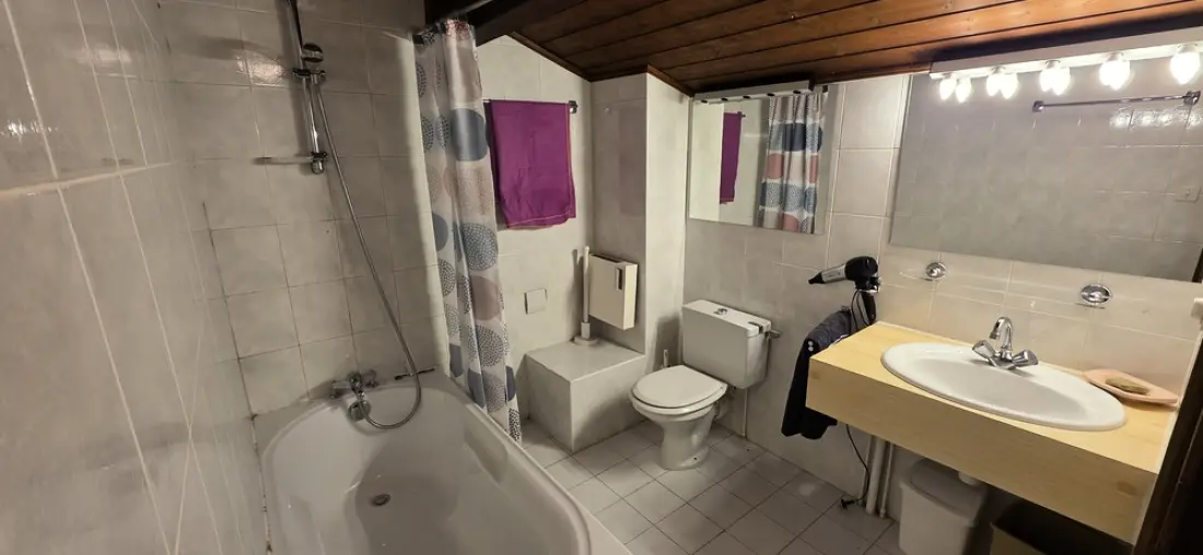 Residence 3 PIES 6 PERSONALI