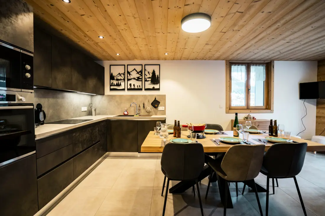 Residence 3 PIES 6 PERSONALI