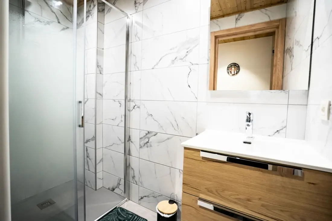 Residence 3 PIES 6 PERSONALI