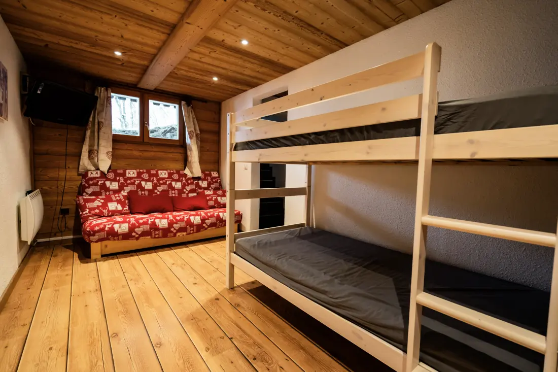 Residence 3 PIES 6 PERSONALI