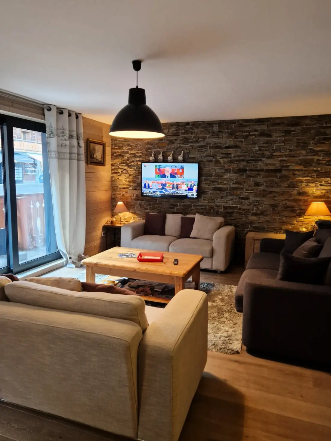Residence 3 PIES 6 PERSONALI