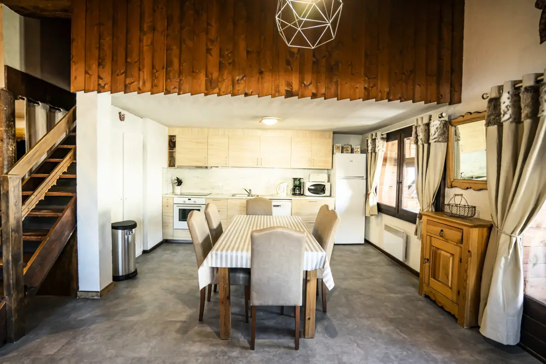 Residence 3 PIECES 7 PERSONALI