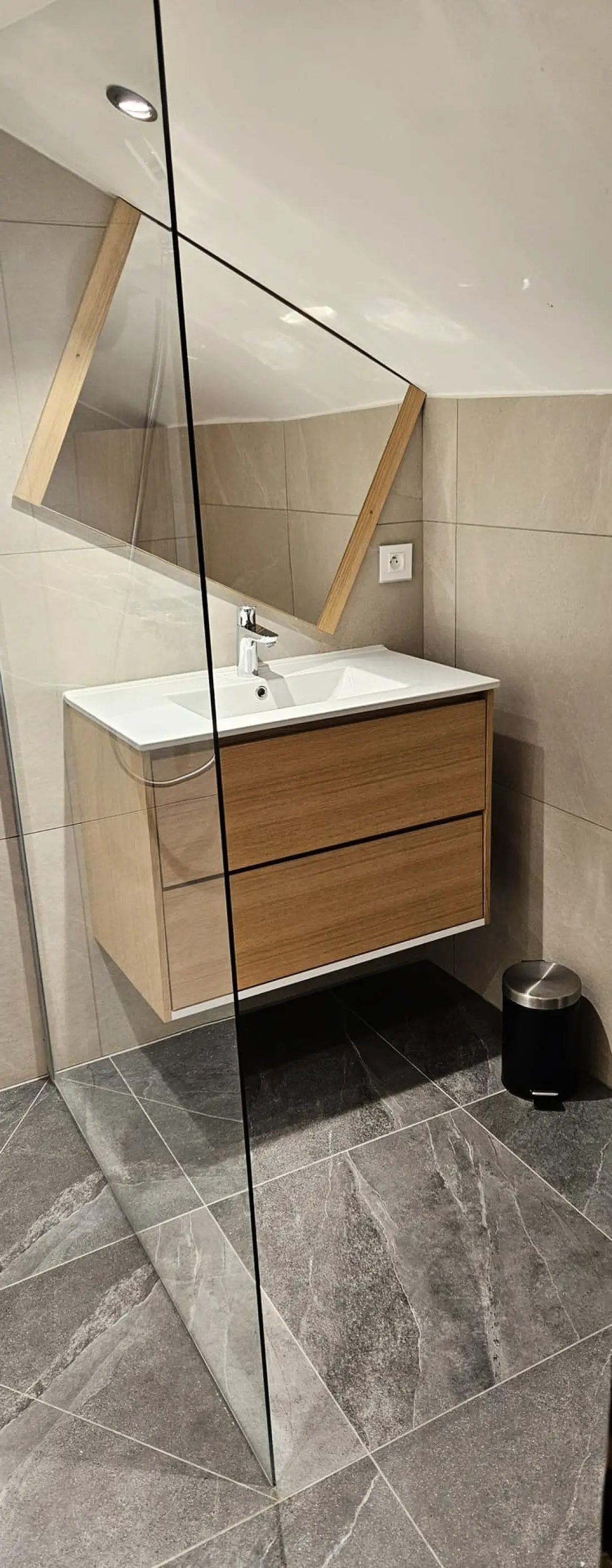 Residence 3 PIECES 7 PERSONALI