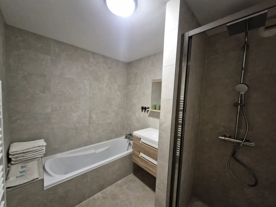 Residence 4 PIECES 5 PERSONNES