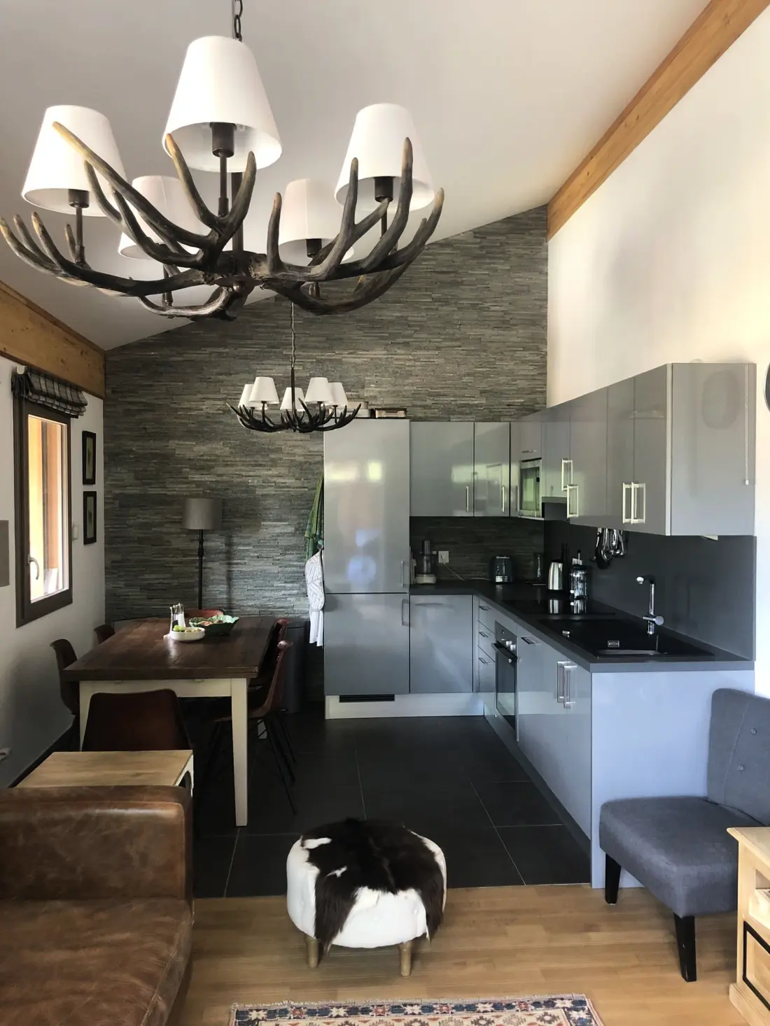 Residence 4 PIECES 6 PERSONen