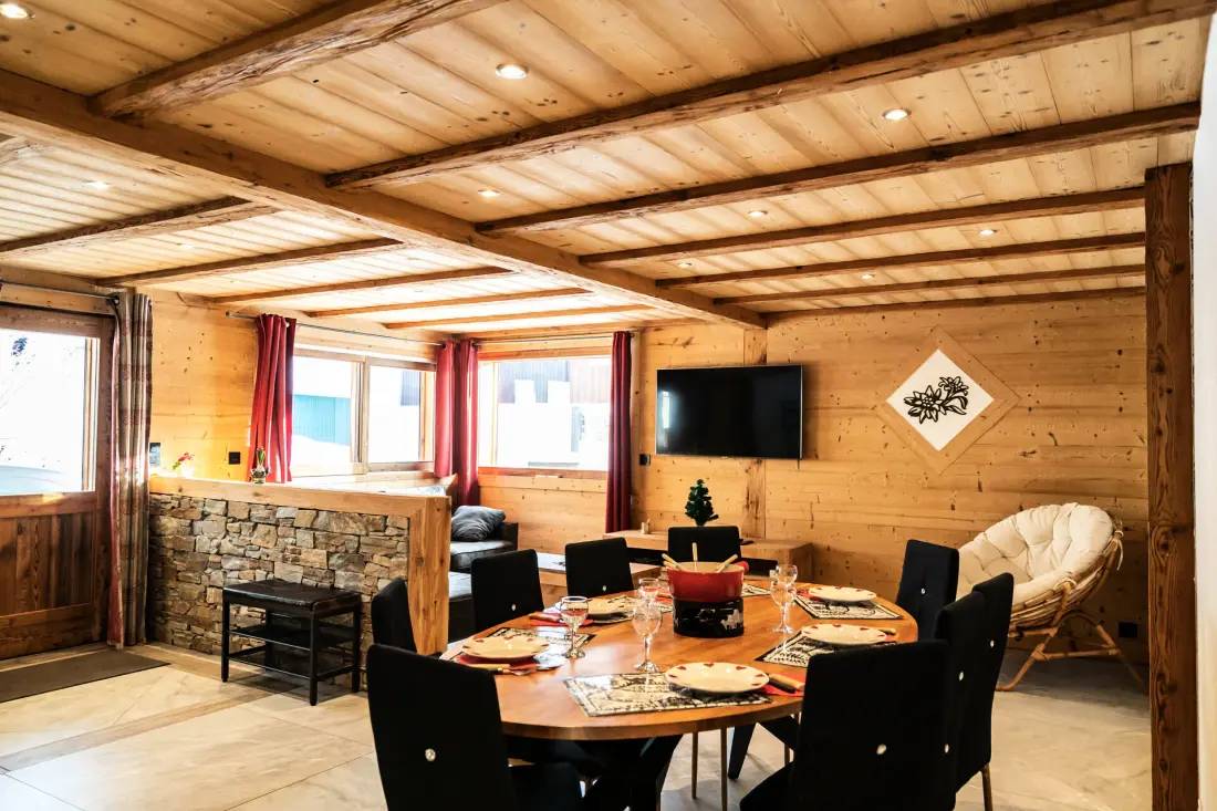 Residence 4 PIECES 8 PERSONALI