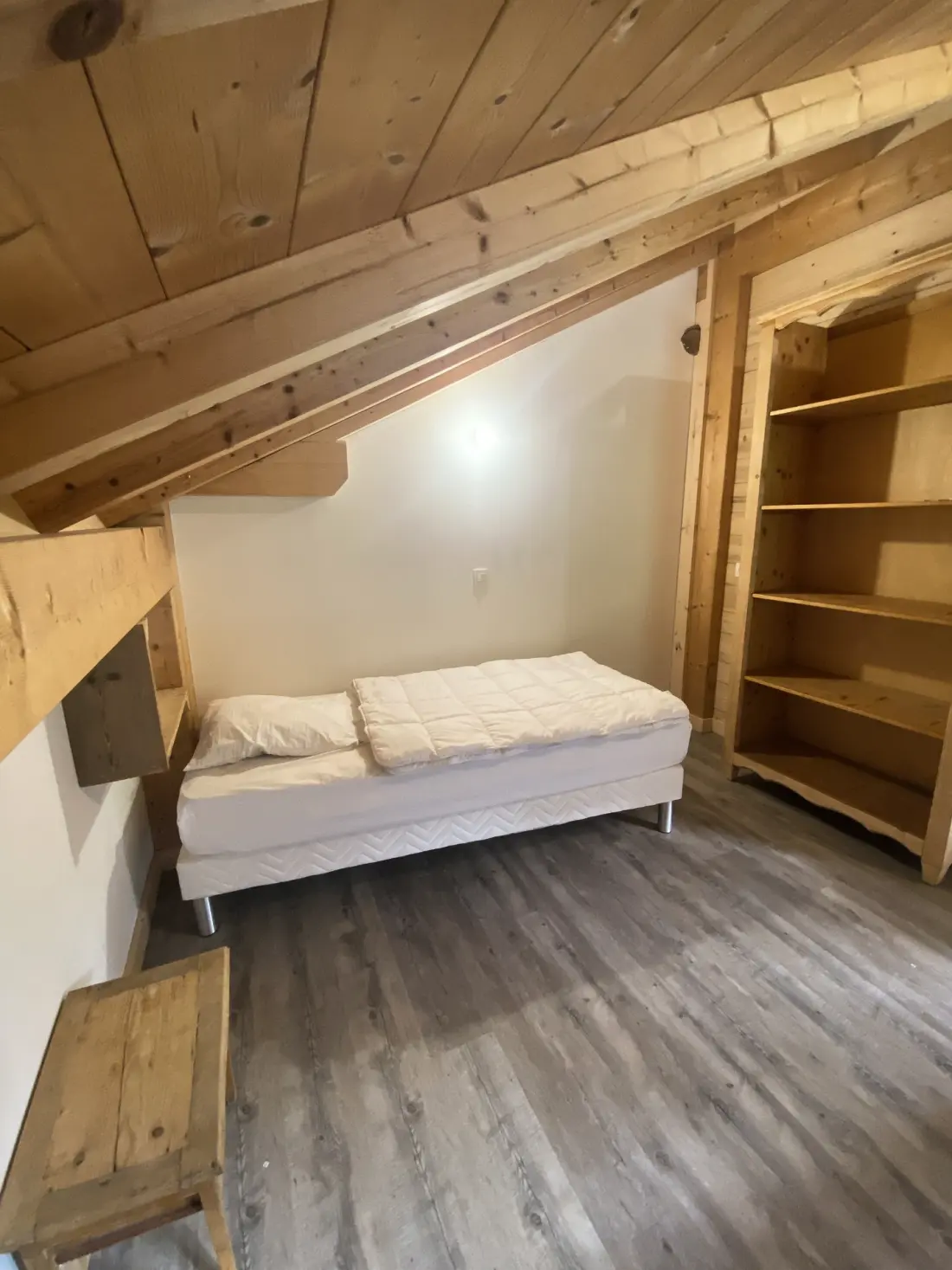 Wohnsitz 6 PIECES 14 PERSONEN