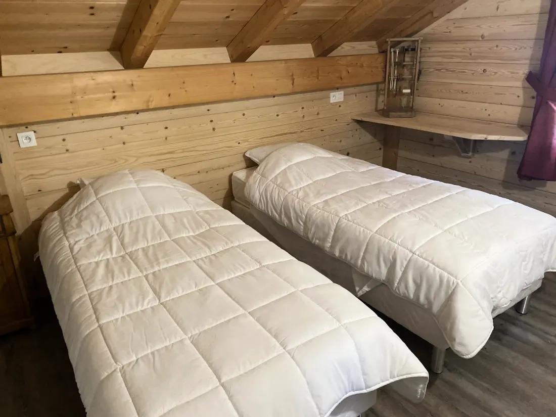 Wohnsitz 6 PIECES 14 PERSONEN