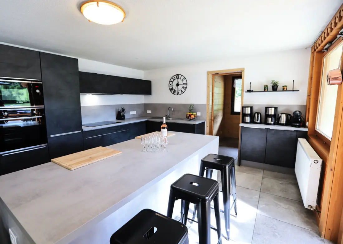 Residence 8 PIECES 15 PERSONS