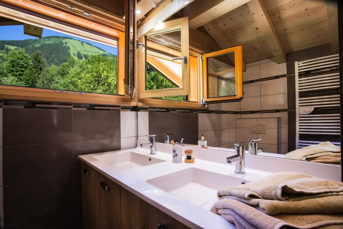 CHALET 10 PERSONS