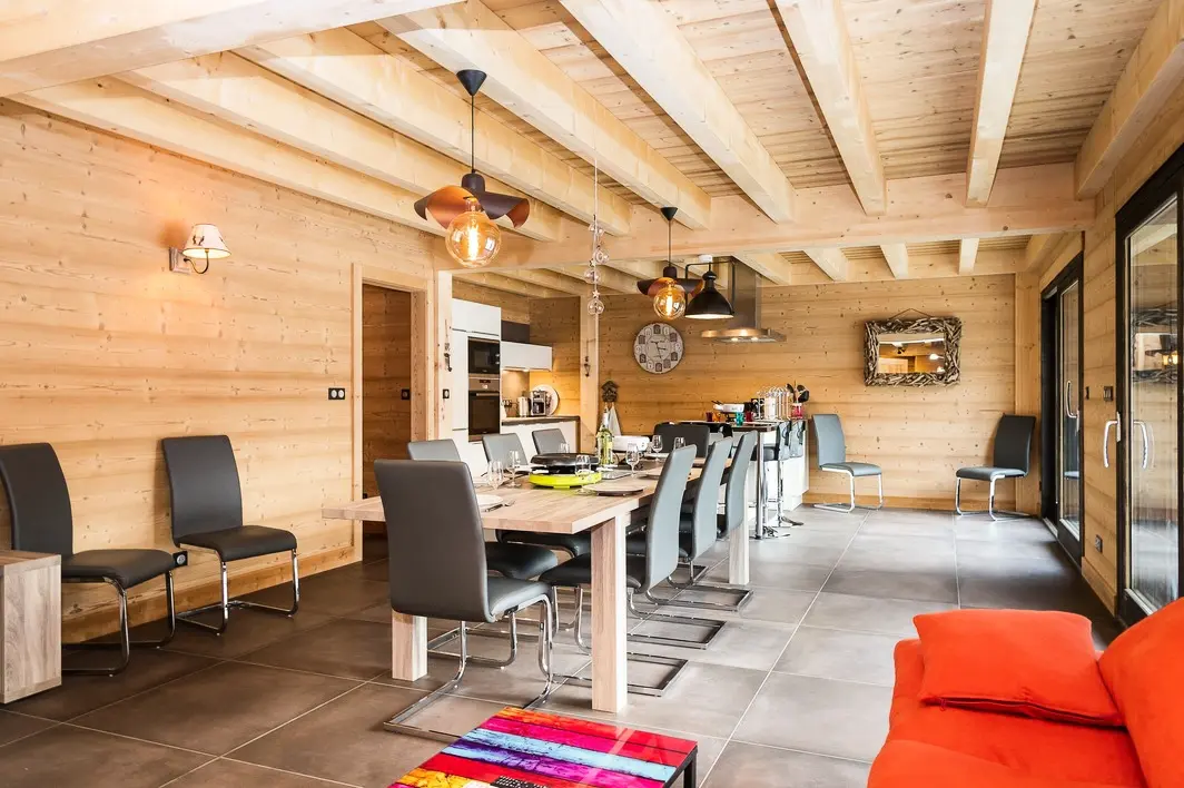 CHALET 14 PERSONS