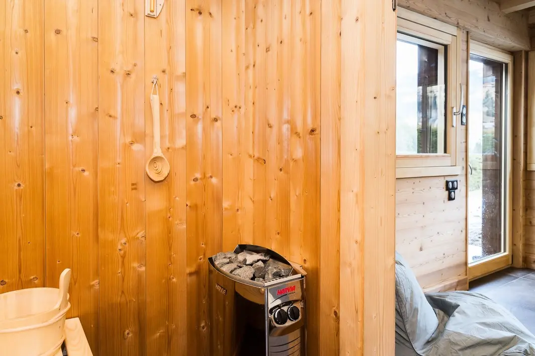 CHALET 14 PERSONS