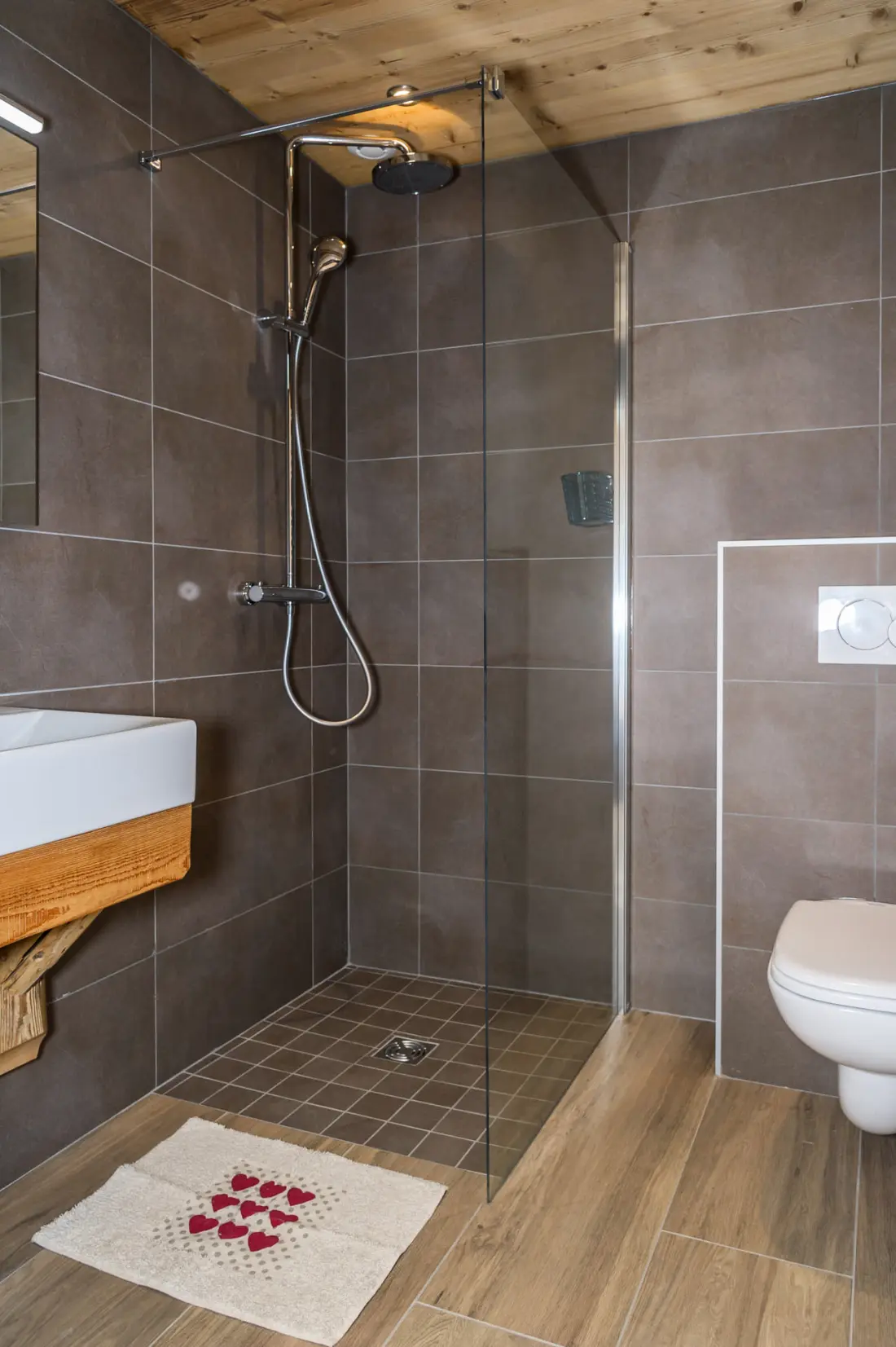 CHALET 14 PERSONEN