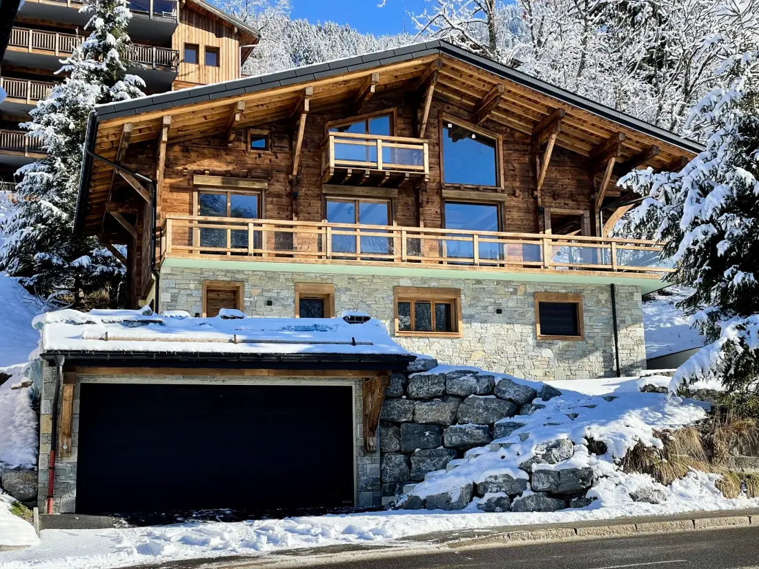 CHALET 15 PERSONS