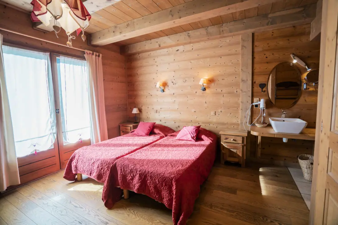 CHALET 15 PERSONen