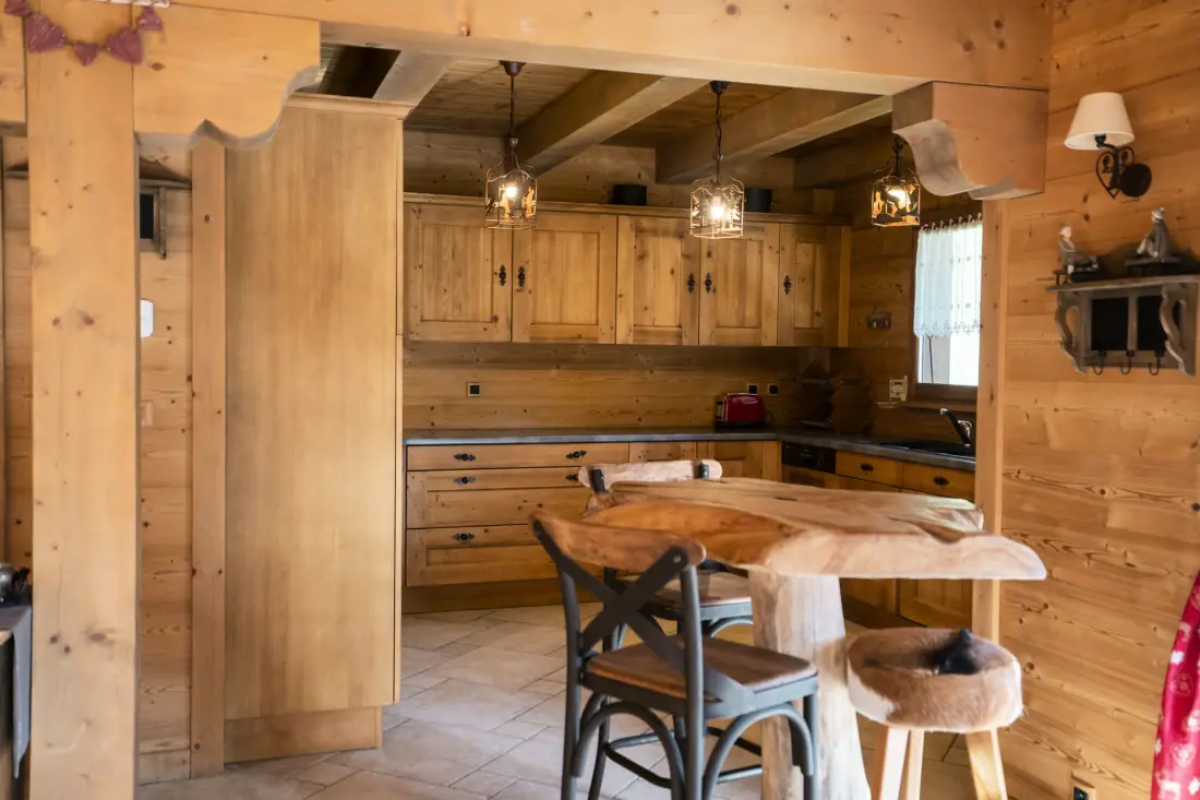 CHALET 15 PERSONen